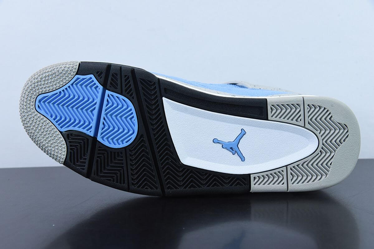 Air Jordan 4 Retro University Blue Air jordan 4 Sneaker