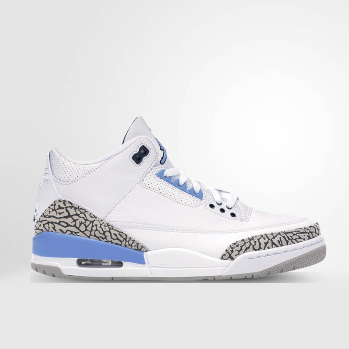 Air Jordan 3 Retro UNC (2020) Air Jordan 3 Sneaker