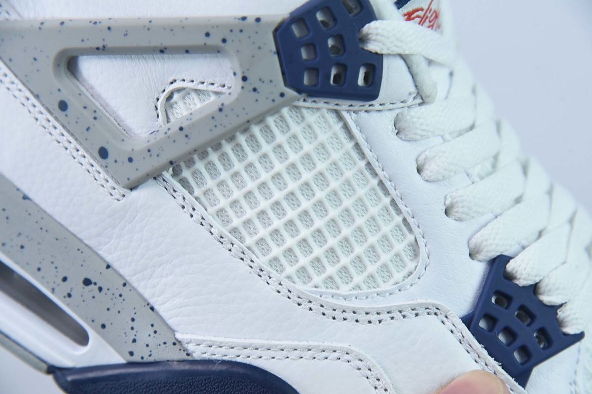 Air Jordan 4 Retro White Midnight Navy Air jordan 4 Sneaker