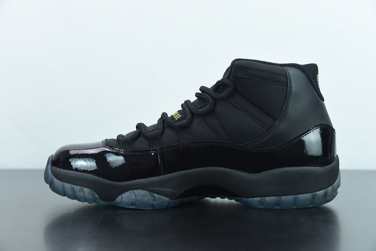 Air Jordan 11 Retro Gamma Blue (2013) Air Jordan 11 Sneaker