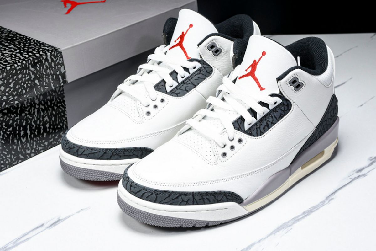 Air Jordan 3 Retro Cement Grey Air Jordan 3 Sneaker