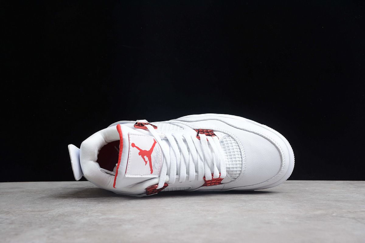 Air Jordan 4 Retro Metallic Red Air jordan 4 Reps Sneaker