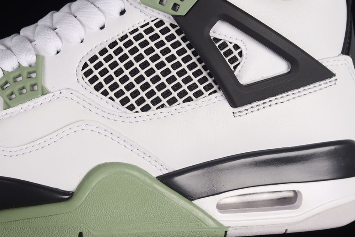Air Jordan 4 Retro Seafoam Air jordan 4 Sneaker
