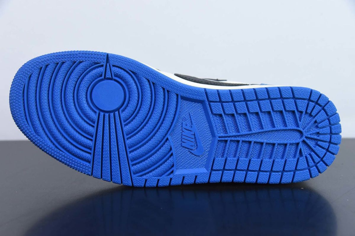 Air Jordan 1 Retro Low OG SP Fragment x Travis Scott Travis Scott x Nike Sneaker